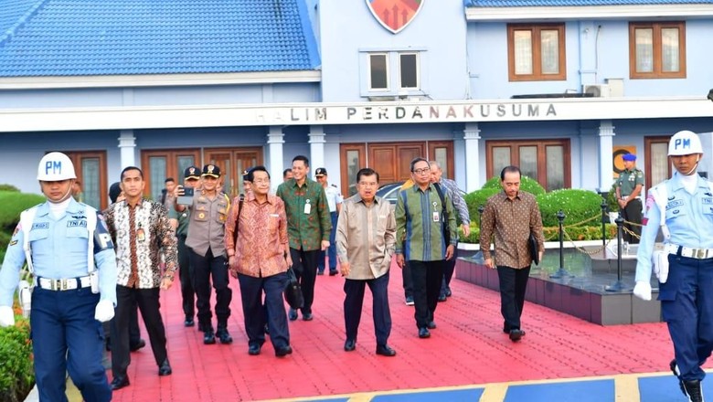 Wapres JK Bertolak ke Padang Hadiri Rakernas APPSI Wapres JK Bertolak ke Padang Hadiri Rakernas APPSI