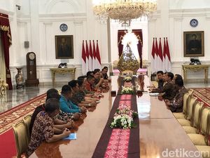 Bertemu Pekerja PTPN, Jokowi Janjikan Lahan 1.000 Meter Persegi