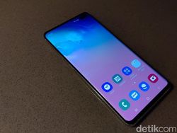 Unboxing Samsung Galaxy S10+