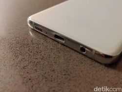 Unboxing Samsung Galaxy S10+