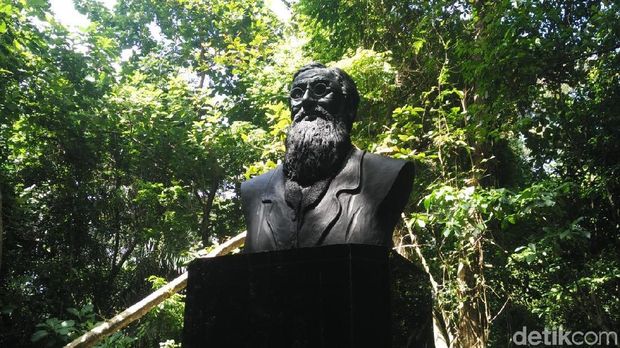 Ini adalah patung Alfred pertama di luar Inggris (Wahyu/detikTravel)