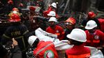 Tragis! Puluhan Orang Tewas dalam Kebakaran Gudang Kimia di Dhaka