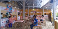 Unggah Foto Makan Sempolan, Kaesang Promosikan Food Court Madhang