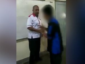 Lagi, Siswa Tantang Guru Cuma Gara-gara HP Disita