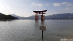 Foto: Keindahan Kuil Terapung Kebanggaan Jepang
