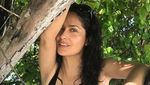 Foto: Gaya Liburan Salma Hayek yang Tetap Cantik dan Seksi
