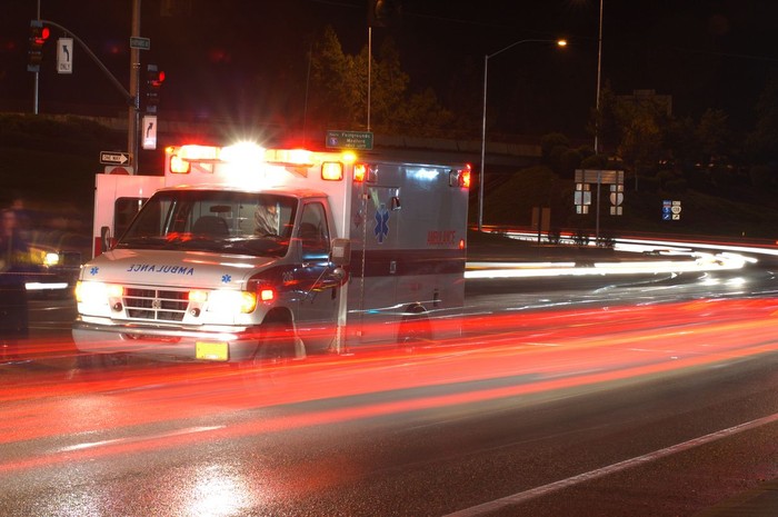 Ilustrasi ambulans.