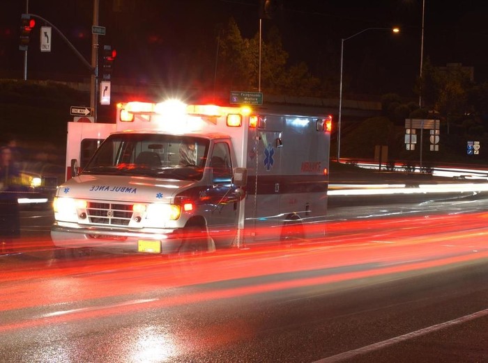 Ilustrasi ambulans.