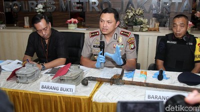 2 Orang Jadi Tersangka Ledakan di Mal Taman Anggrek