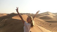 Nina juga pernah berkunjung ke Dubai, UEA. (ninaagda/Instagram)