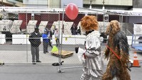 Para cosplayer dari beragam film ikonik tampak mulai melihat-lihat proses persiapan Oscar 2019. Rodin Eckenroth/Getty Images