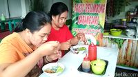 Pedas Asam Bakso Isi Belimbing yang Unik