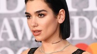 Kecantikan Dua Lipa selalu menjadi magnet bagi kaum adam. Jeff Spicer/Getty Images