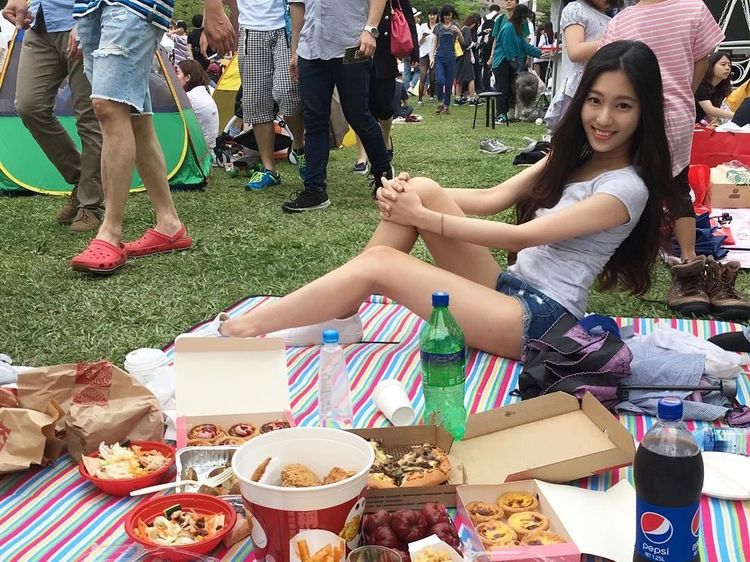 Cheng Jhiawen, Dosen Cantik yang Doyan Makan Dalam Porsi Besar