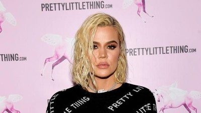 Penampilan Perdana Khloe Kardashian di Red Carpet Usai Drama Perselingkuhan
