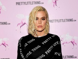 Tebar Kebaikan saat Corona, Khloe Kardashian Bayar Belanjaan Para Lansia