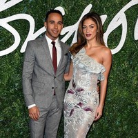 Nicole dan Lewis menjalin hubungan asmara sejak 2007 sebelum akhirnya putus pada 2015. Semasa bersama, keduanya tak ragu untuk memamerkan kemesraan mereka di hadapan publik. (Foto: Getty Images)