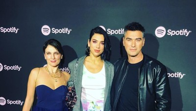 Foto: Viral karena Ganteng, Pria Ini Ternyata Ayah Dua Lipa