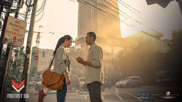 Foxtrot Six, Potret Indonesia dengan Pemimpin yang Salah Foxtrot Six, Potret Indonesia dengan Pemimpin yang Salah