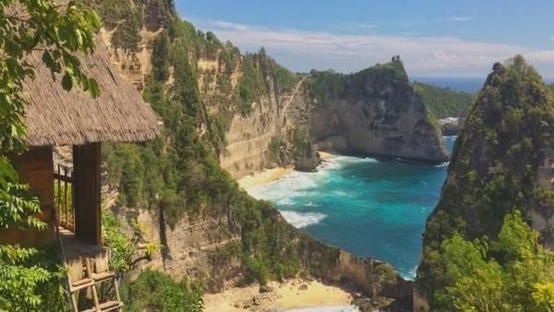 6 Tempat Wisata Nusa Penida yang Wajib Dikunjungi/Foto: (A. Maulana Nugraha/dtraveler) 6 Tempat Wisata Nusa Penida yang Wajib Dikunjungi/Foto: (A. Maulana Nugraha/dtraveler)