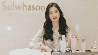 Foto: Song Hye Kyo Tak Pakai Cincin Kawin, Dirumorkan Cerai
