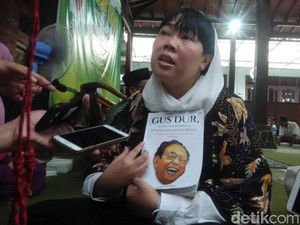 Inayah Wahid: Bukan Hanya Ahmad Dhani yang Bawa-bawa Nama Gus Dur