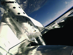 Melihat Penumpang Pertama Melesat ke Tepi Angkasa