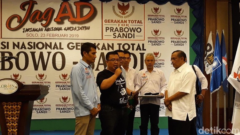 Usung Gerakan Total, Relawan Gatot Nurmantyo Dukung Prabowo-Sandi Usung Gerakan Total, Relawan Gatot Nurmantyo Dukung Prabowo-Sandi