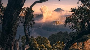 Bromo Tengger Semeru National Park, Indonesia karya Weimin Chu. Foto: internationallandscapephotographer.com