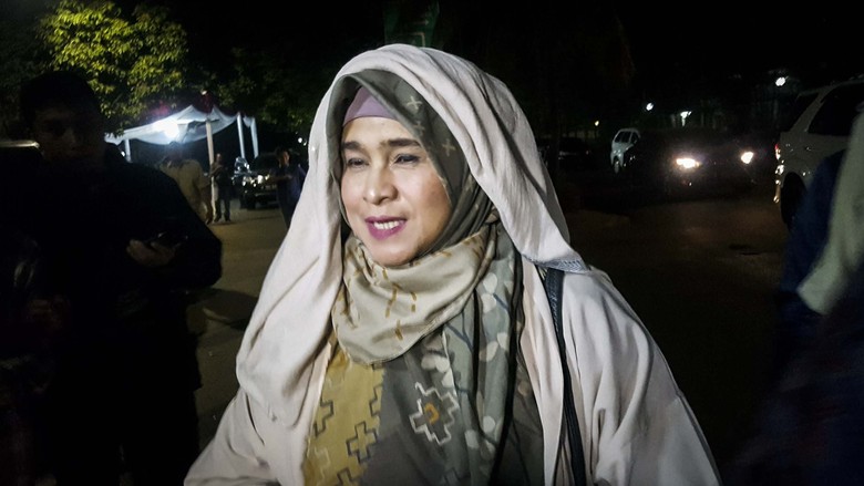 Viral Doa Neno Warisman, PPP: Doa Seharusnya Menyejukkan Viral Doa Neno Warisman, PPP: Doa Seharusnya Menyejukkan