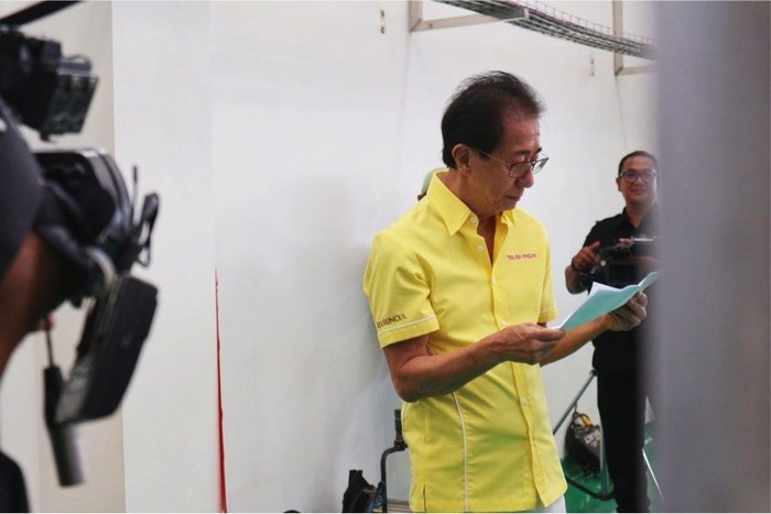 Akademisi Rhenald Kasali Kembali jadi Bintang Iklan Tolak Angin