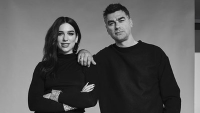 Akrab Banget, 7 Momen Kebersamaan Dua Lipa dengan Ayahnya