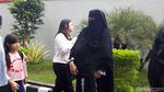 Jenguk Ahmad Dhani, Momen Safeea Bertemu Ayahnya di Rutan