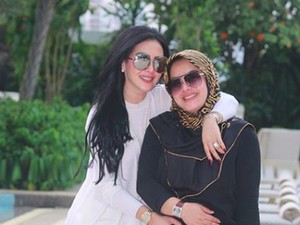 Ditanya soal Nikita Mirzani, Aisyahrani Kok Kabur?