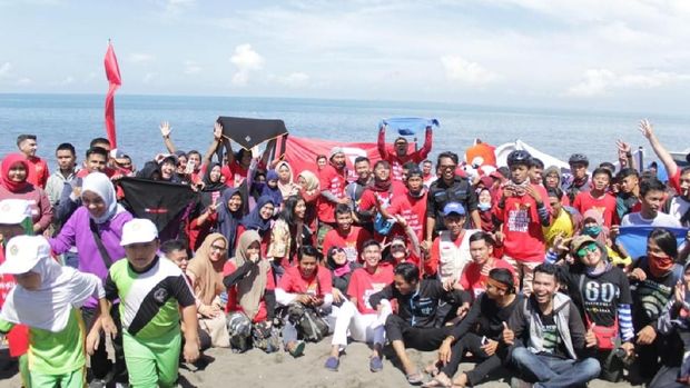 Aksi ini memperingati Hari Peduli Sampah yang jatuh pada 21 Februari 2019.
