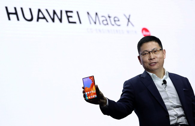 Pria Bermulut Besar di Balik Sukses Huawei
