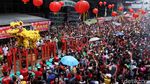 Hii! Potret Aksi Ekstrem Tatung di Festival Cap Go Meh