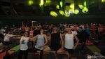 Foto: Yoga Yuk! Biar Awet Muda Seperti Anjasmara