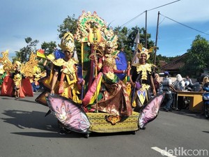 Meriahkan Pesona Bau Nyale 2019, Mandalika Fashion Carnaval Digelar