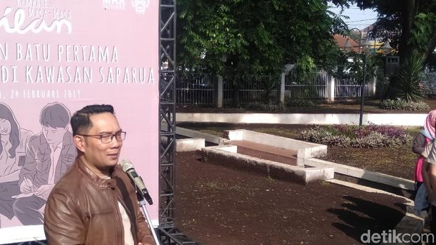 Alasan Ridwan Kamil Ubah Taman Jadi Sudut Dilan di Bandung