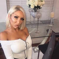 Aku tidak pernah memutuskan bahwa aku ingin seperti Barbie, tapi setelah aku melakukan sejumlah prosedur dan mengecat rambutku, banyak orang yang menyamakanku dengannya (Barbie), ucap Charlie, seperti dikutip The Sun.  Foto: dok. Instagram (@charliebarbie)