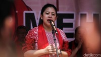 Selain membuka acara, Menko PMK Puan Maharani juga memberikan pesan-pesan. Ia menyebut acara Cap Go Meh adalah acara yang menyatukan seluruh masyarakat Jakarta, baik yang berbeda agama maupun suku.