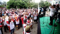 Ketua PPKLI Kota Depok, Maryono menegaskan, aksi dukungan terhadap Jokowi-Ma’ruf Amin dilakukan secara sukarela para pedagang, tanpa bayaran sepeser pun. Foto: dok. PPKLI