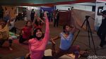 Foto: Yoga Yuk! Biar Awet Muda Seperti Anjasmara