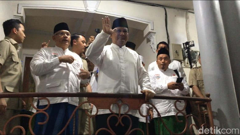 Di Mojokerto, Prabowo Dapat Masukan dari Aliansi Ulama dan Cendekiawan Di Mojokerto, Prabowo Dapat Masukan dari Aliansi Ulama dan Cendekiawan