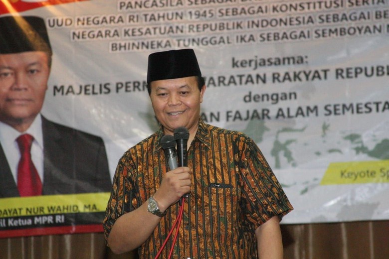 HNW: Paham Sejarah Agar Tak Abai Masalah Bangsa HNW: Paham Sejarah Agar Tak Abai Masalah Bangsa