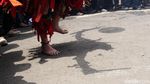 Hii! Potret Aksi Ekstrem Tatung di Festival Cap Go Meh