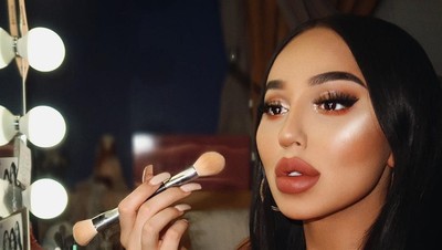 Transgender La Demi, Diharapkan Jadi Pemain Bola Tapi Dari Kecil Suka Makeup
