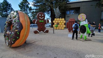Tak lengkap rasanya jika tidak menampilkan patung-patung Android lainnya. Foto: Imron Rosyadi/detikinet