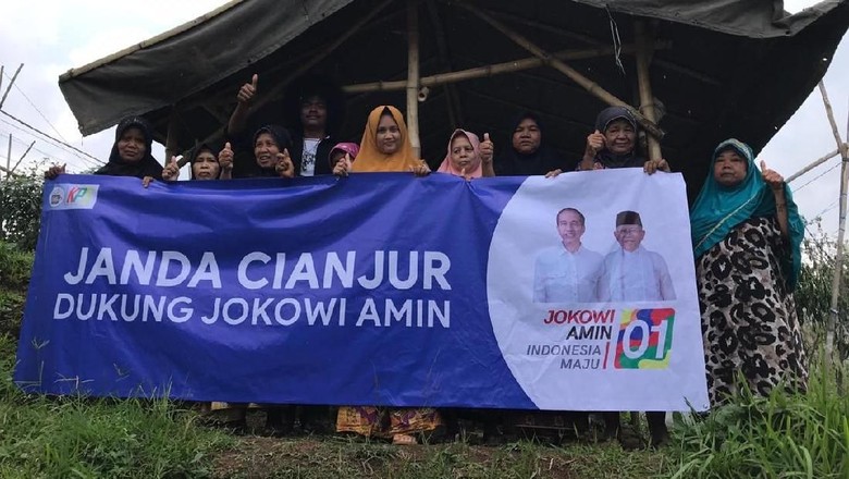 Berharap Diperhatikan, Janda-janda Cianjur Dukung Jokowi-Maruf Berharap Diperhatikan, Janda-janda Cianjur Dukung Jokowi-Maruf